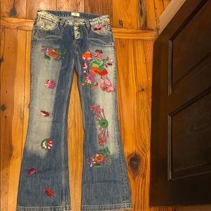 Antik Denim embroidered jeans